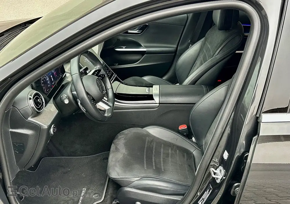 MERCEDES-BENZ Klasa C 220 d 9G-TRONIC AMG Line