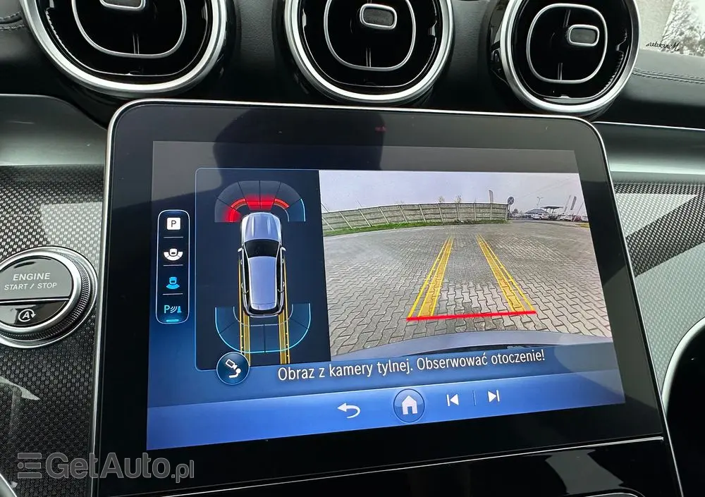 MERCEDES-BENZ Klasa C 220 d 9G-TRONIC AMG Line