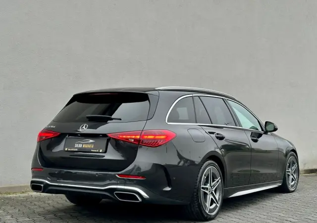MERCEDES-BENZ Klasa C 220 d 9G-TRONIC AMG Line