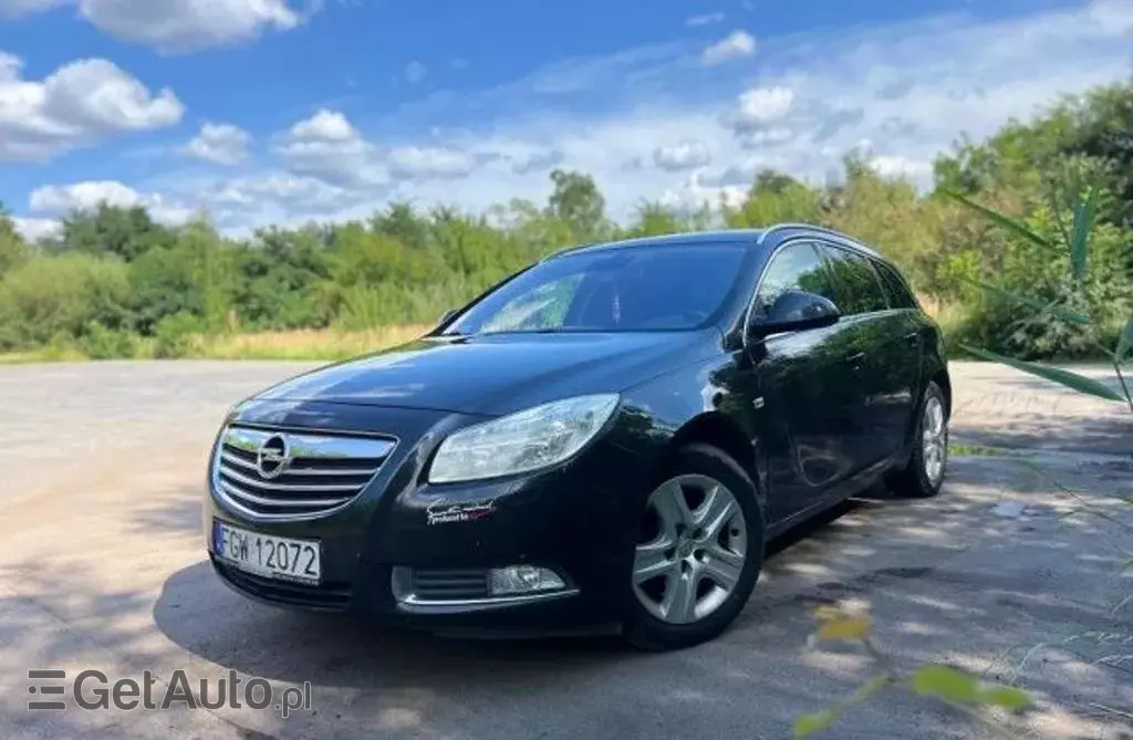 OPEL Insignia 