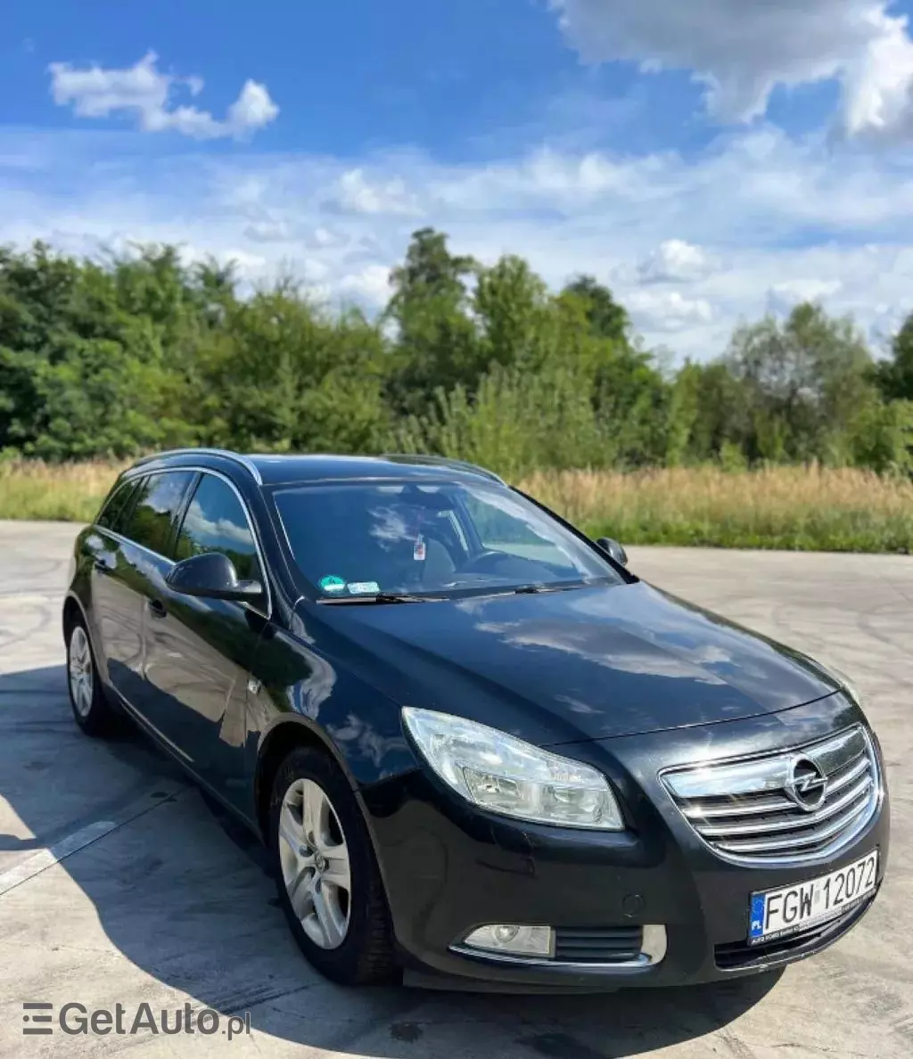 OPEL Insignia 