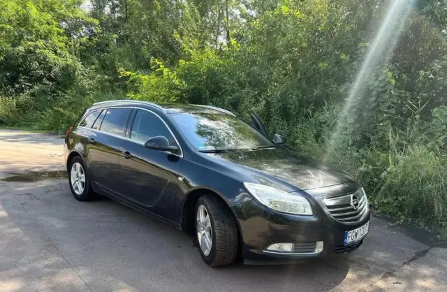 OPEL Insignia 
