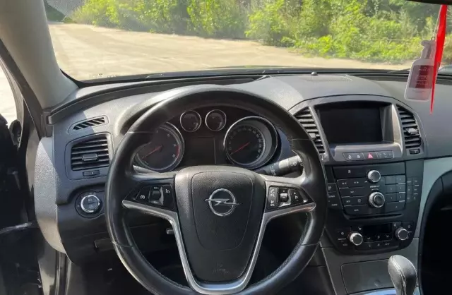 OPEL Insignia 