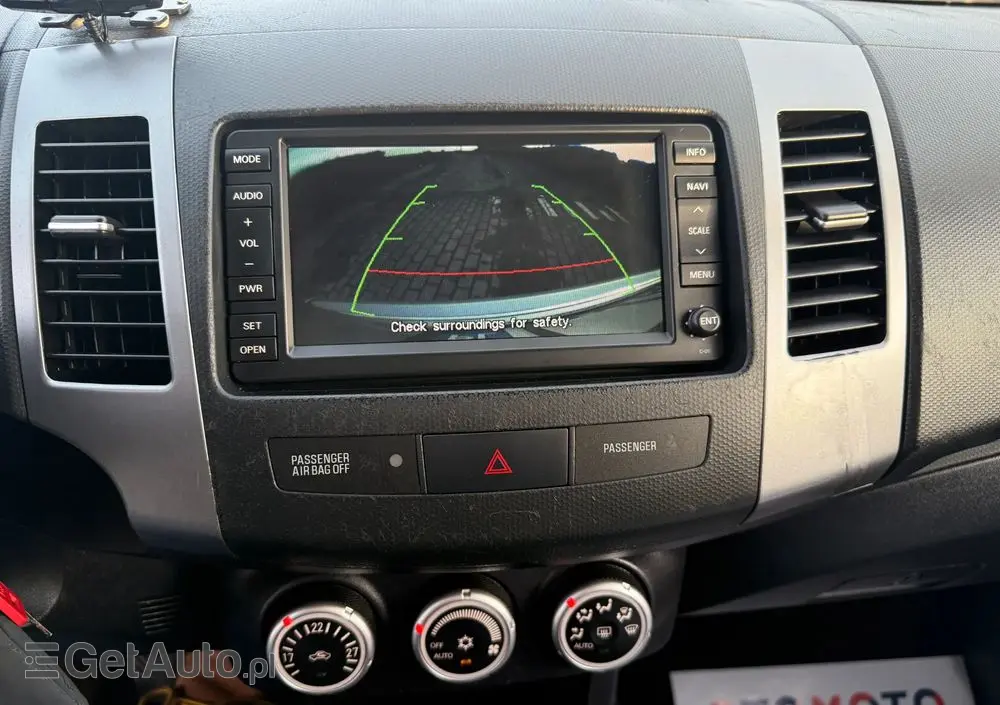 CITROËN C-Crosser 2.4 Exclusive