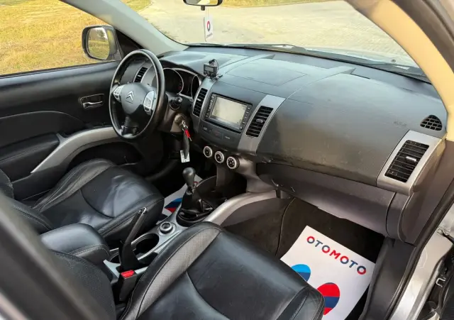 CITROËN C-Crosser 2.4 Exclusive