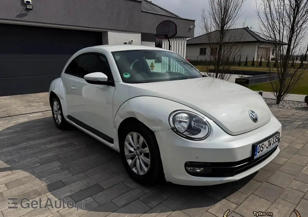 VOLKSWAGEN Beetle 