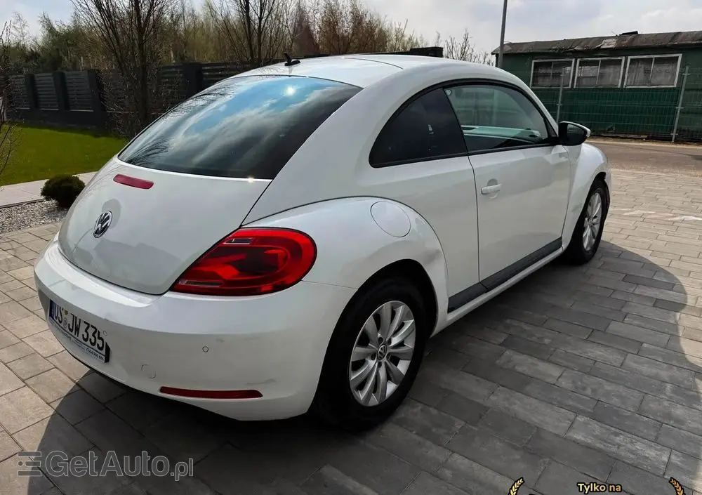 VOLKSWAGEN Beetle 