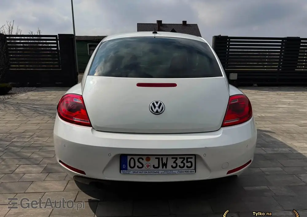 VOLKSWAGEN Beetle 