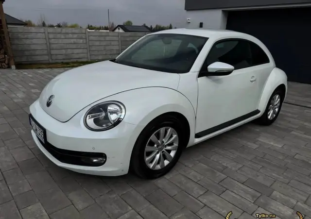 VOLKSWAGEN Beetle 