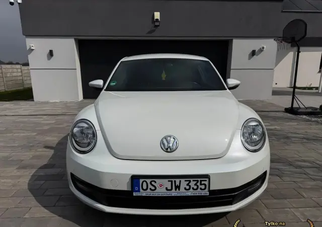 VOLKSWAGEN Beetle 
