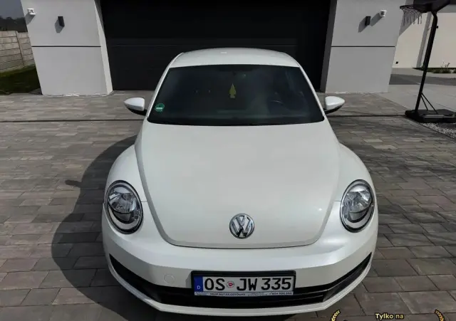 VOLKSWAGEN Beetle 