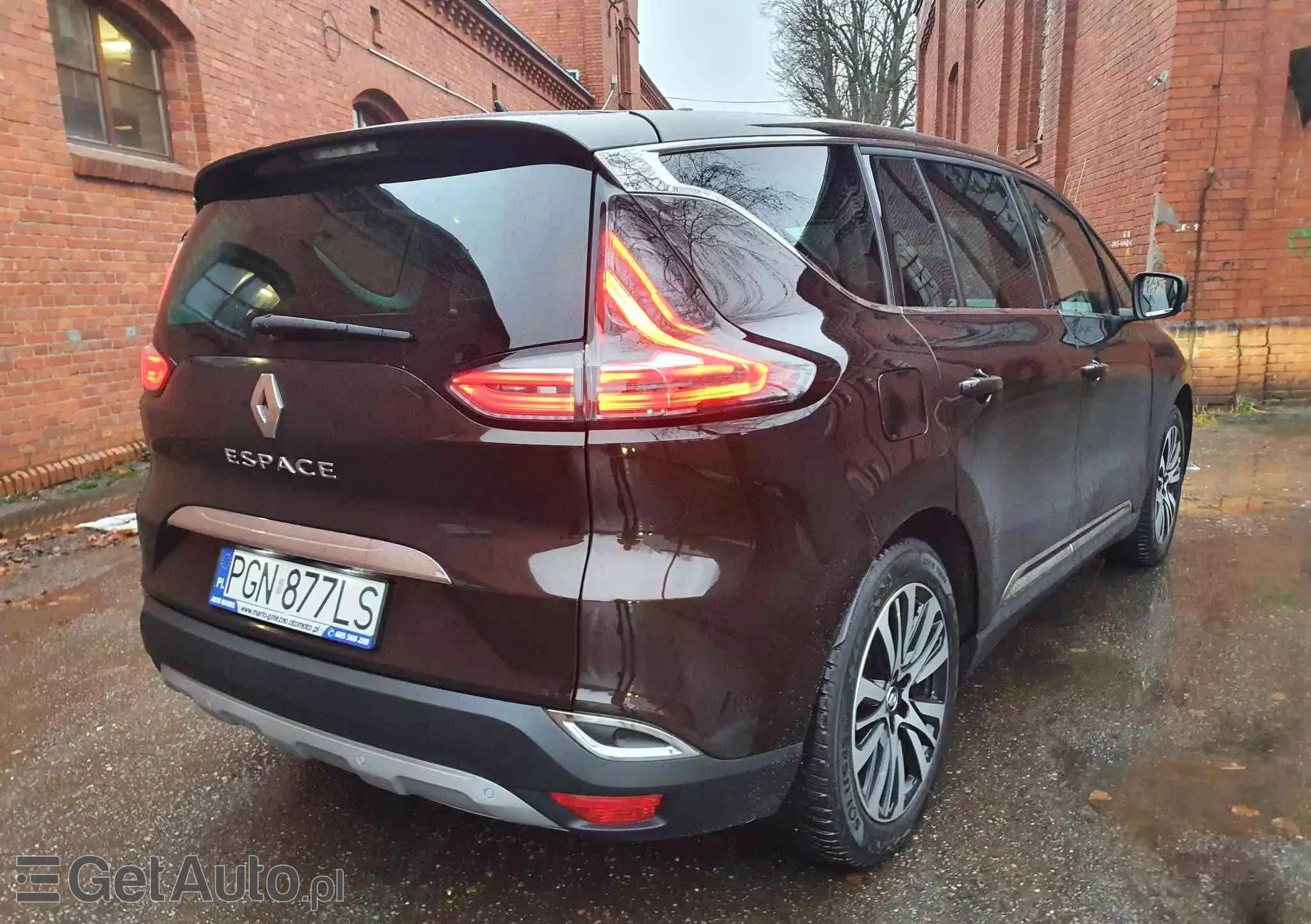 RENAULT Espace 1.6 dCi Energy Initiale Paris EDC 7os