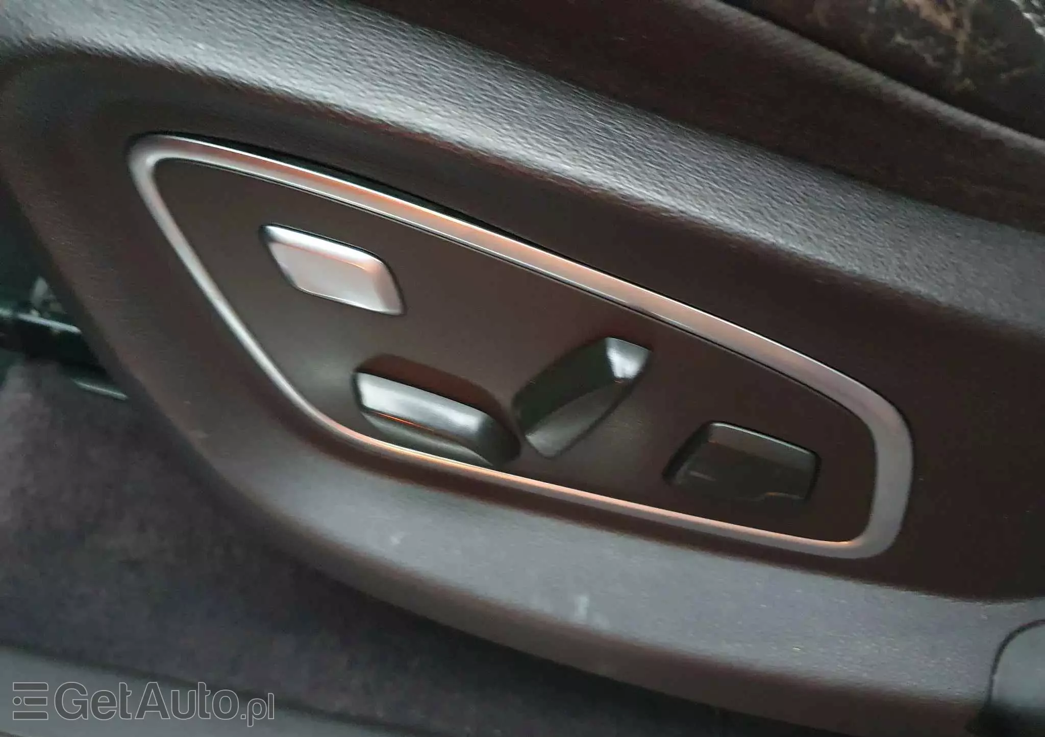 RENAULT Espace 1.6 dCi Energy Initiale Paris EDC 7os