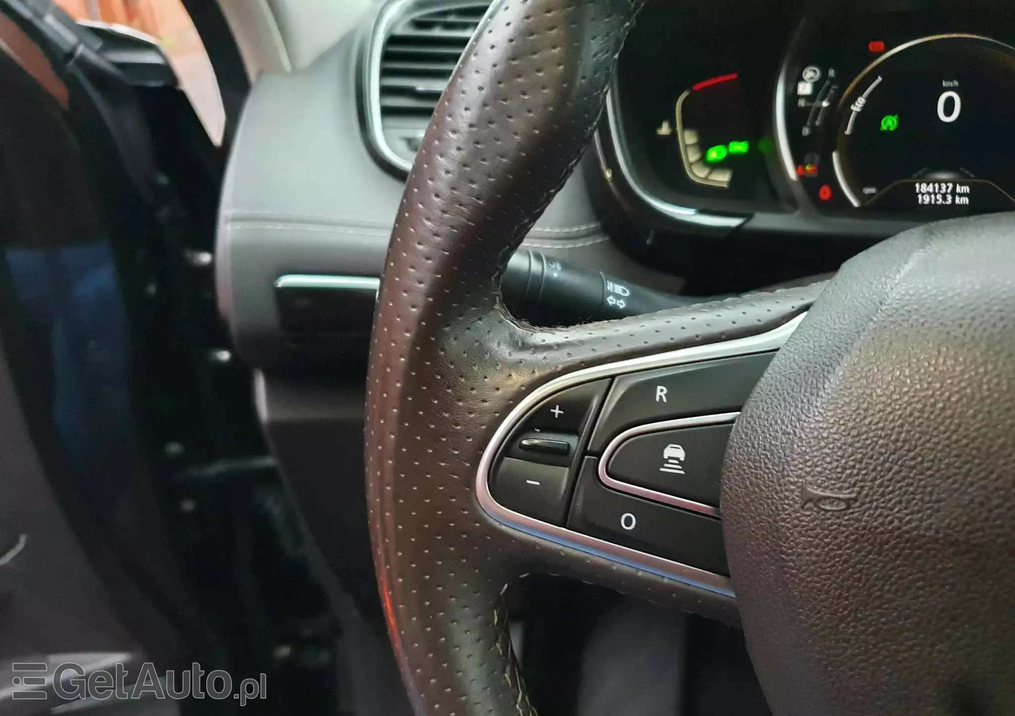 RENAULT Espace 1.6 dCi Energy Initiale Paris EDC 7os