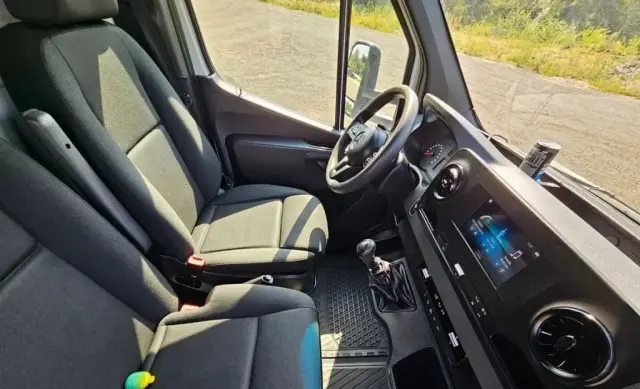 MERCEDES-BENZ Sprinter 