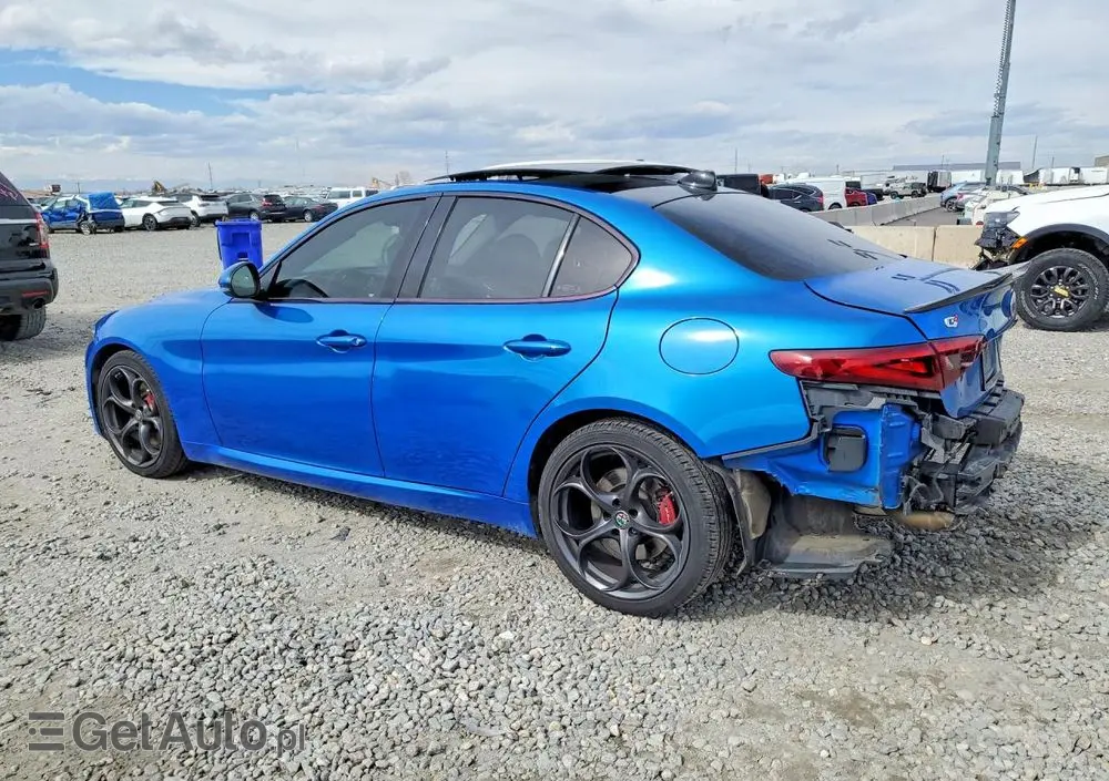 ALFA ROMEO Giulia 2.0 Turbo 16V AT8-Q4 Veloce Ti