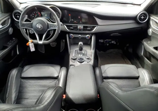 ALFA ROMEO Giulia 2.0 Turbo 16V AT8-Q4 Veloce Ti