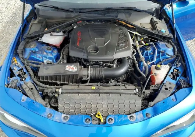 ALFA ROMEO Giulia 2.0 Turbo 16V AT8-Q4 Veloce Ti
