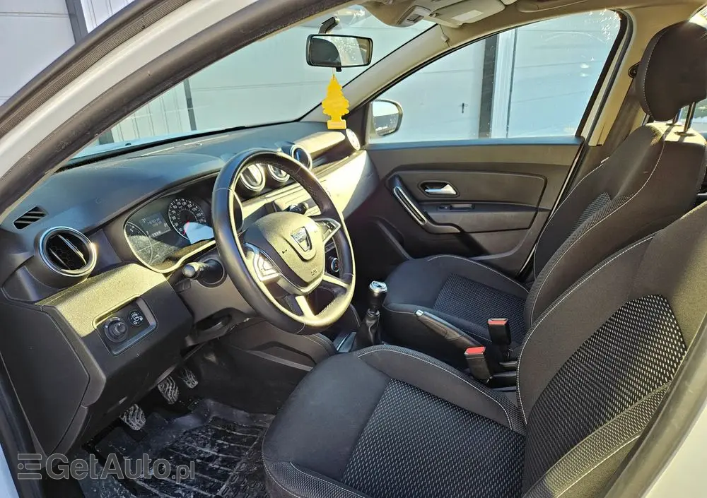 DACIA Duster 1.0 TCe Essential