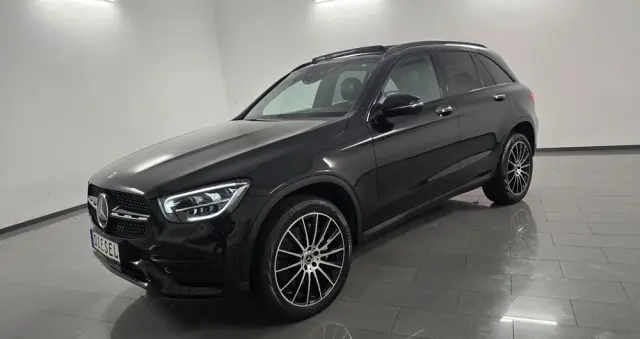 MERCEDES-BENZ GLC 300 de 4Matic 9G-TRONIC AMG Line Plus