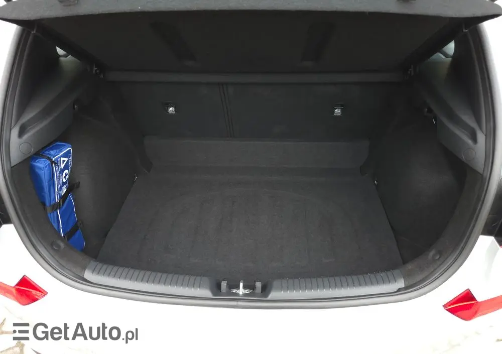 HYUNDAI I30 1.4 Select