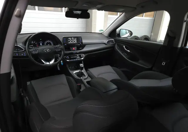 HYUNDAI I30 1.4 Select