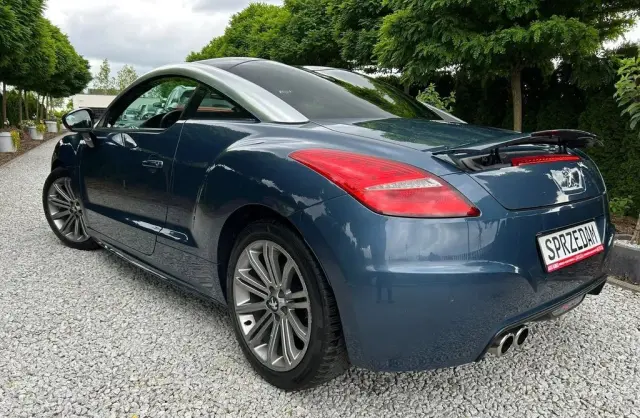 PEUGEOT RCZ 