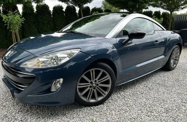 PEUGEOT RCZ 