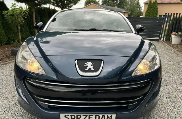 PEUGEOT RCZ 