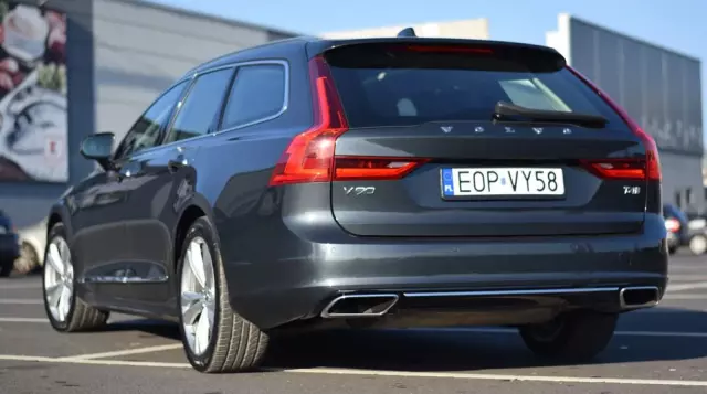 VOLVO V90 T4 Geartronic Inscription