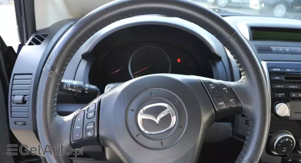 MAZDA 5 