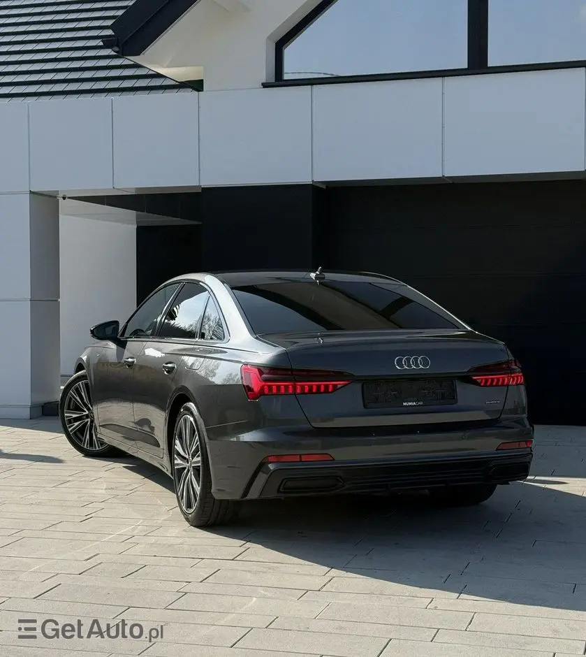 AUDI A6 Limousine 55 TFSI e PHEV Quattro S Line S tronic