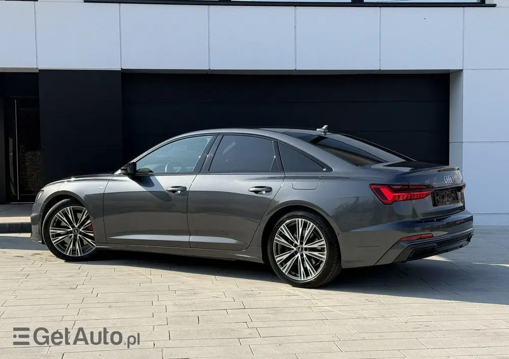 AUDI A6 Limousine 55 TFSI e PHEV Quattro S Line S tronic