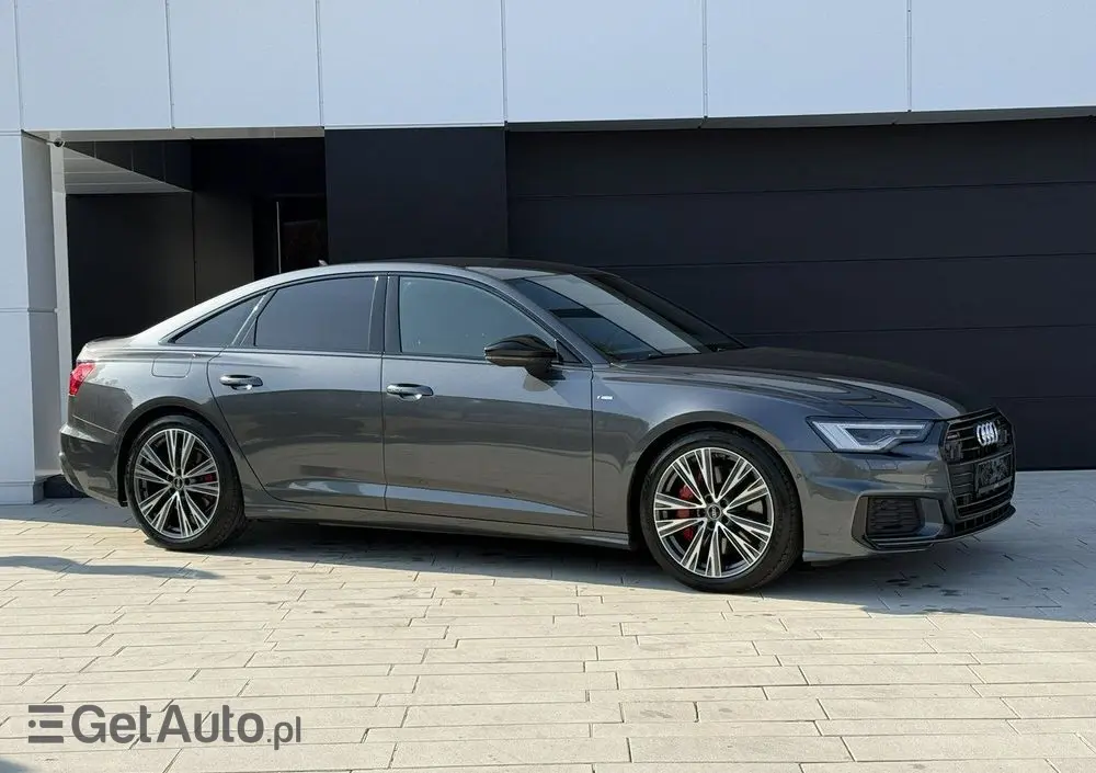 AUDI A6 Limousine 55 TFSI e PHEV Quattro S Line S tronic