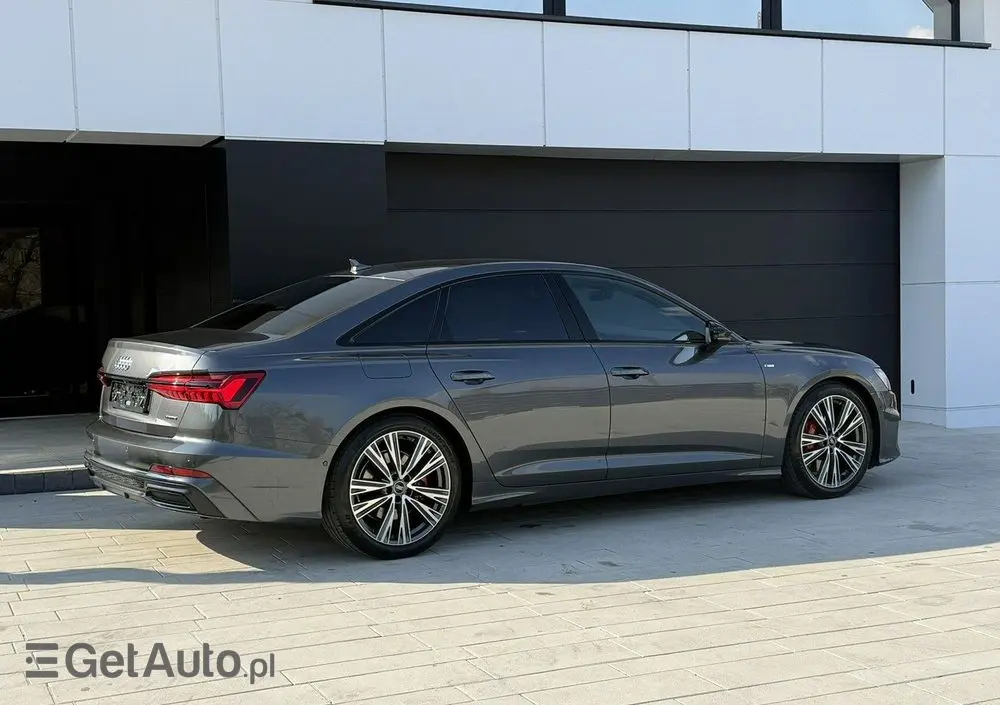 AUDI A6 Limousine 55 TFSI e PHEV Quattro S Line S tronic