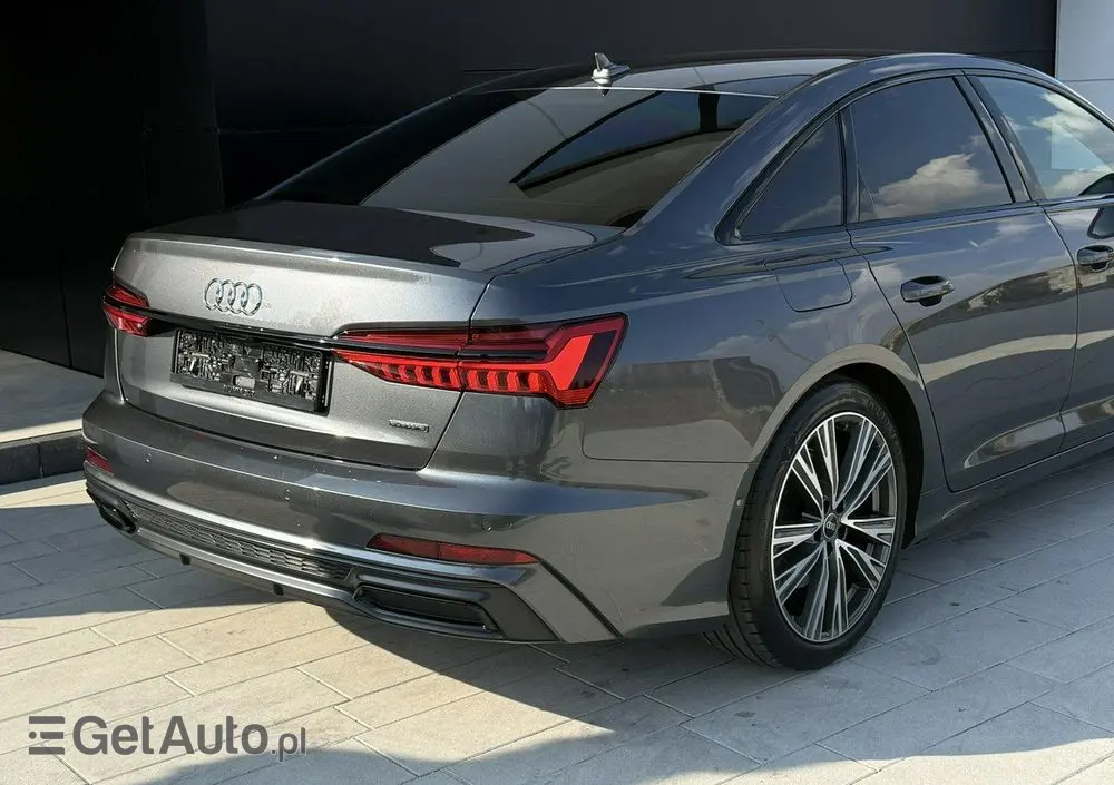 AUDI A6 Limousine 55 TFSI e PHEV Quattro S Line S tronic