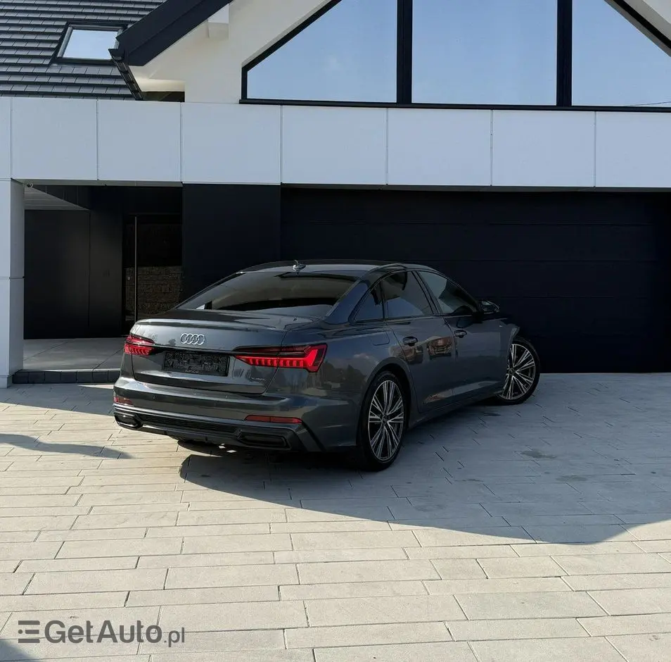 AUDI A6 Limousine 55 TFSI e PHEV Quattro S Line S tronic