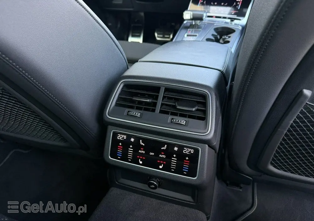 AUDI A6 Limousine 55 TFSI e PHEV Quattro S Line S tronic