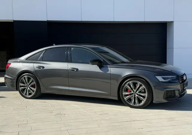 AUDI A6 Limousine 55 TFSI e PHEV Quattro S Line S tronic