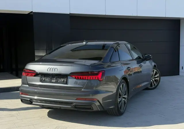 AUDI A6 Limousine 55 TFSI e PHEV Quattro S Line S tronic