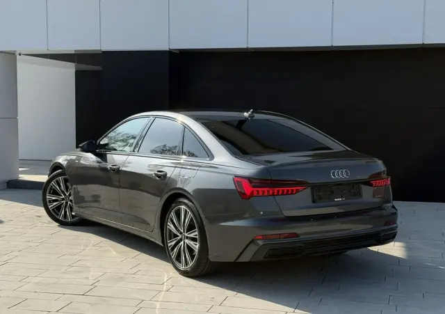 AUDI A6 Limousine 55 TFSI e PHEV Quattro S Line S tronic