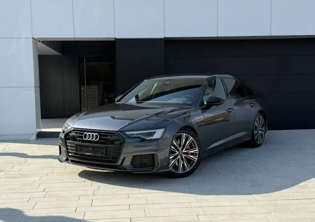 AUDI A6 Limousine 55 TFSI e PHEV Quattro S Line S tronic