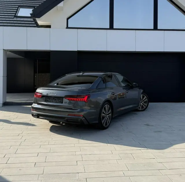 AUDI A6 Limousine 55 TFSI e PHEV Quattro S Line S tronic