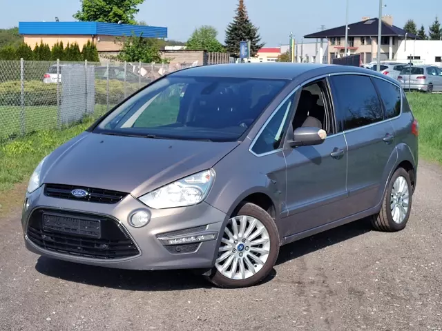 FORD S-Max Trend