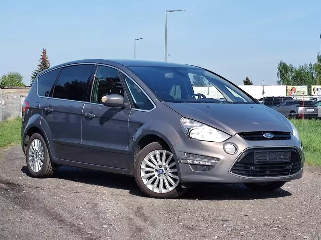 FORD S-Max Trend