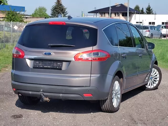 FORD S-Max Trend