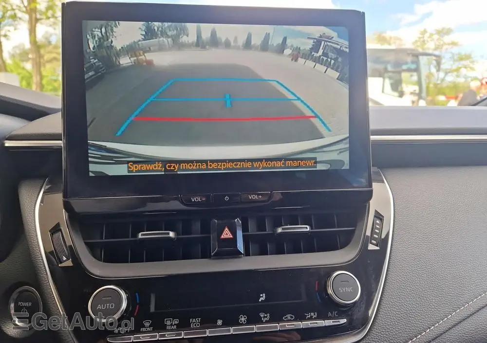 TOYOTA Corolla 1.8 Hybrid Comfort