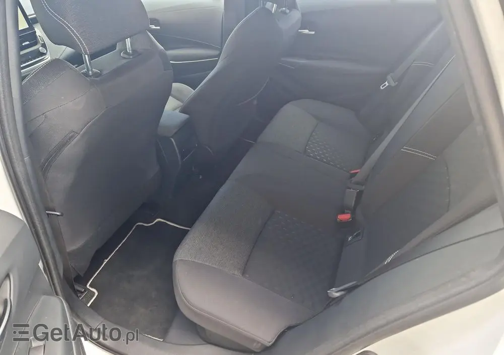 TOYOTA Corolla 1.8 Hybrid Comfort