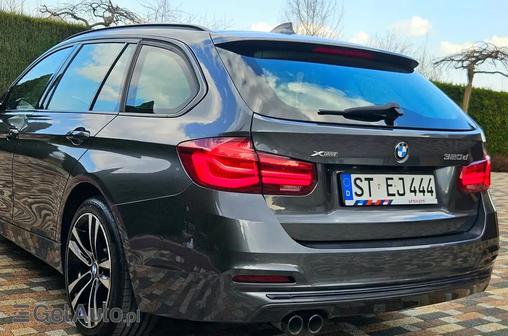 BMW Seria 3 320d xDrive Sport Line Shadow sport
