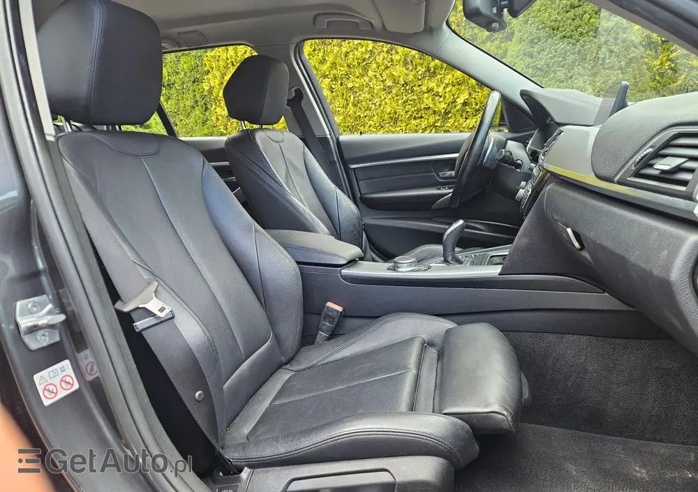 BMW Seria 3 320d xDrive Sport Line Shadow sport